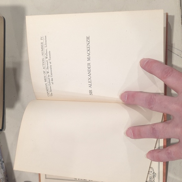 1927 "Canadian Men Of Action" By Hume Wrong - Picture 4 of 12